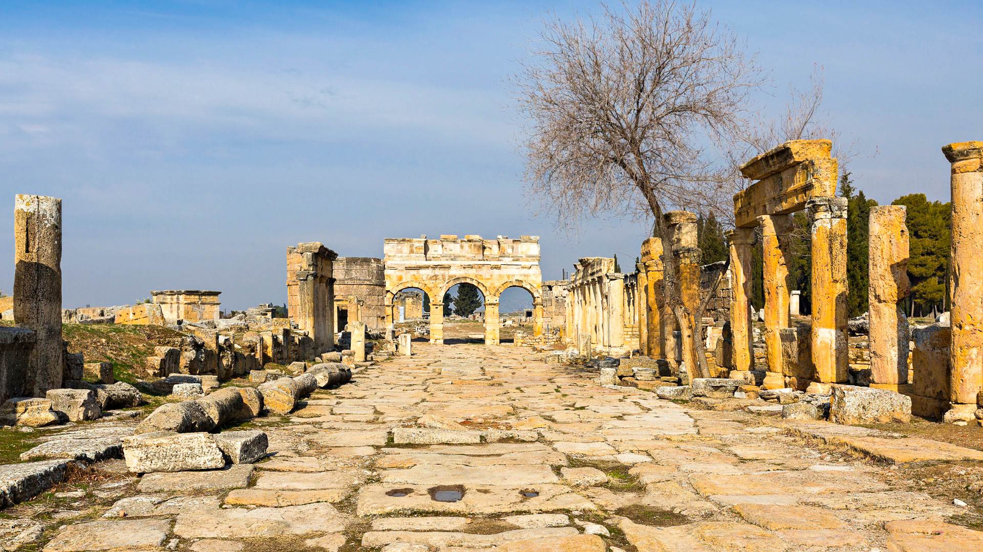 Tour Kervansaray
