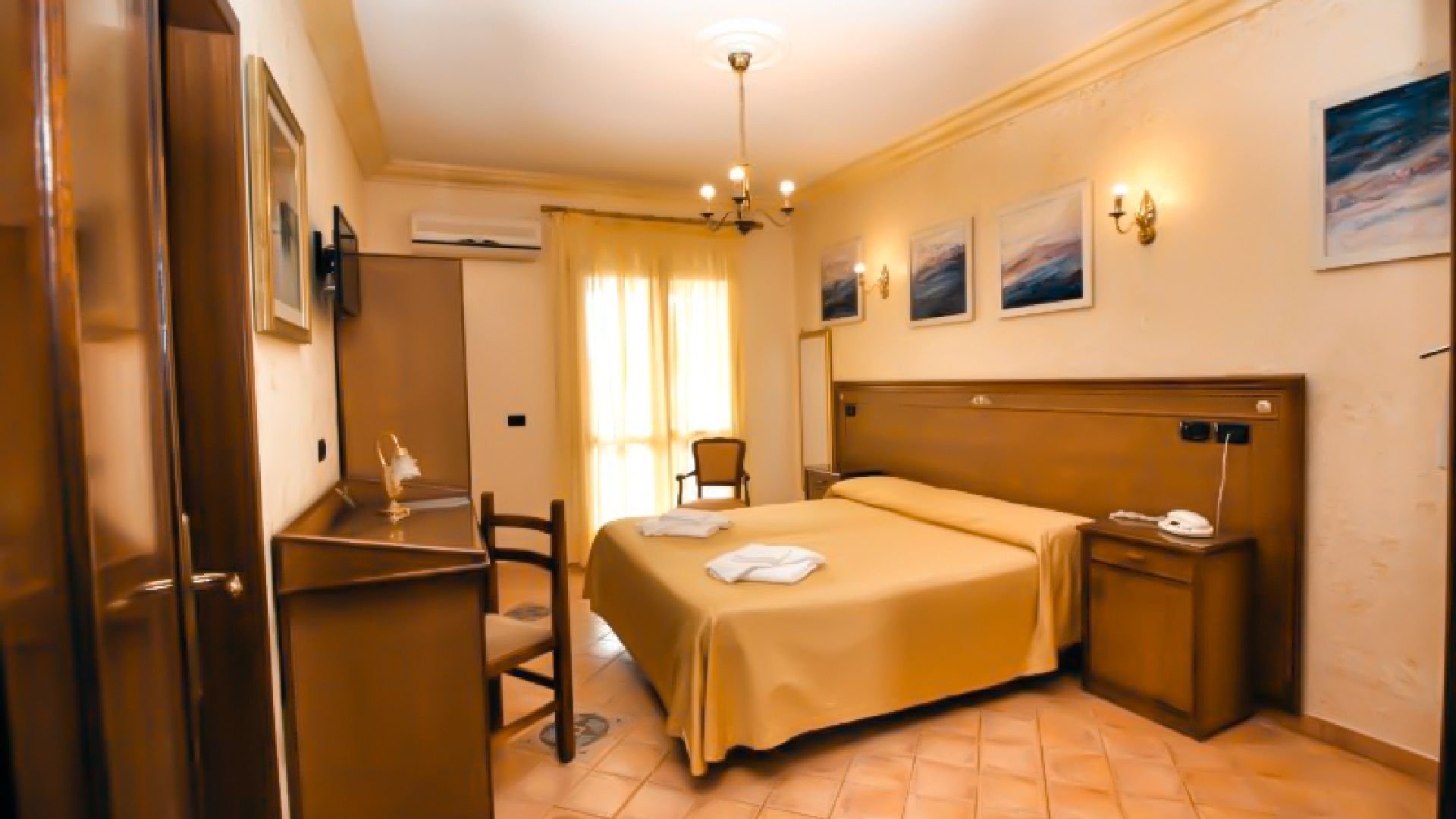 Triscinamare Hotel & Residence
