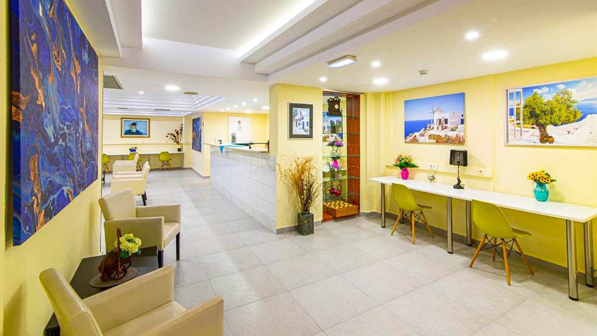 Triton Hotel