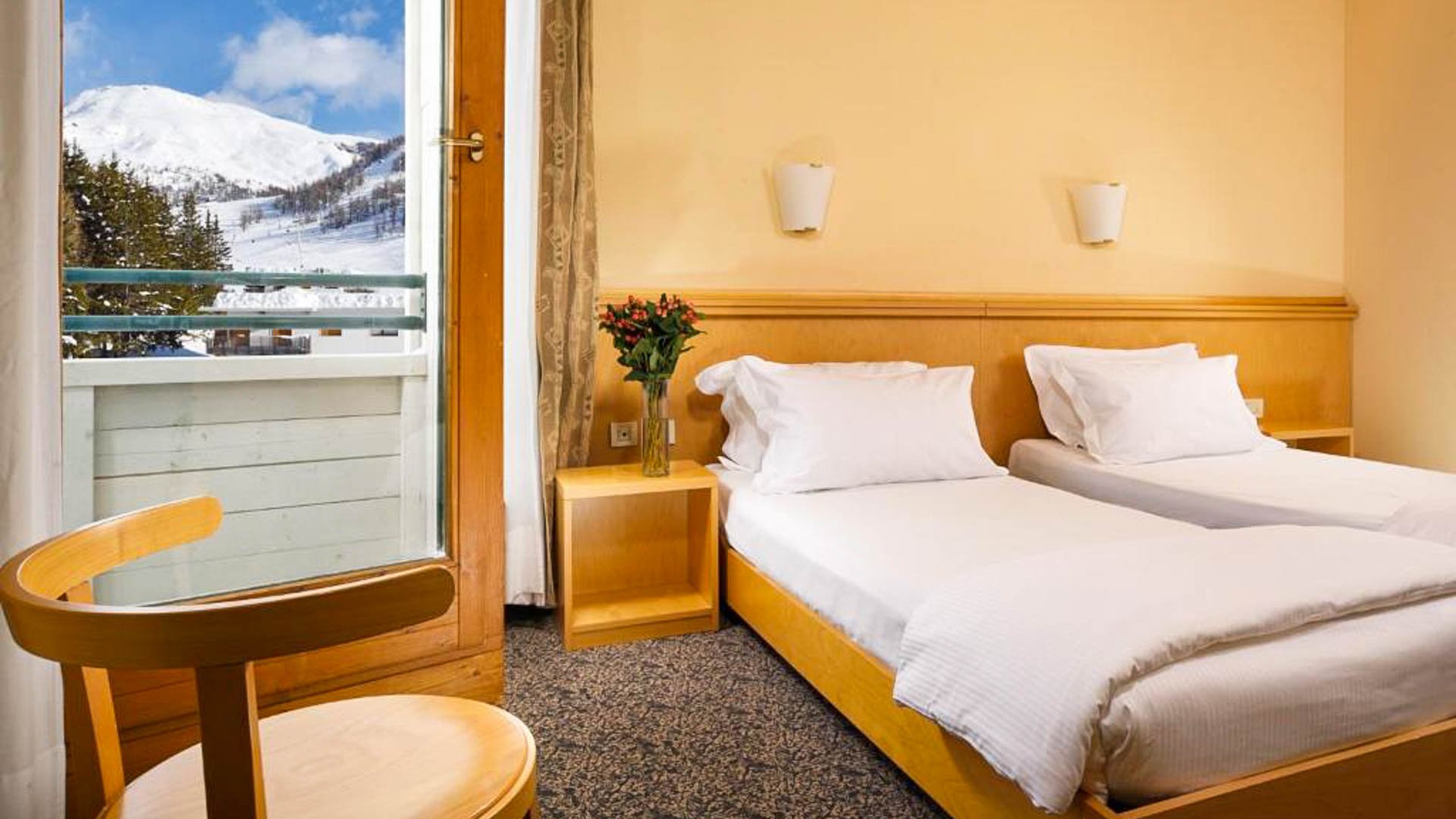 Uappala Club Sestriere con Bus da Roma