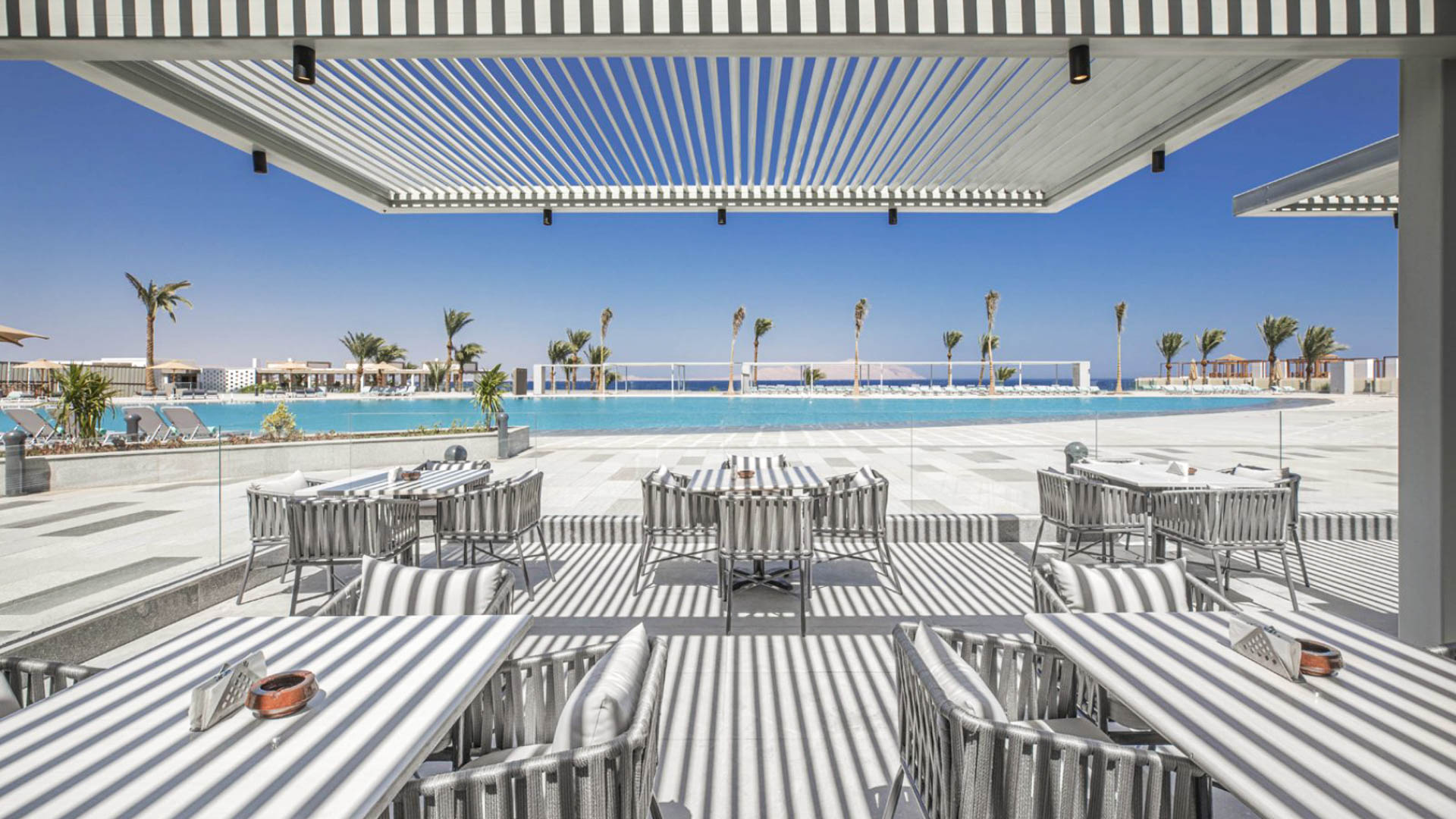 Pyramisa Beach Resort