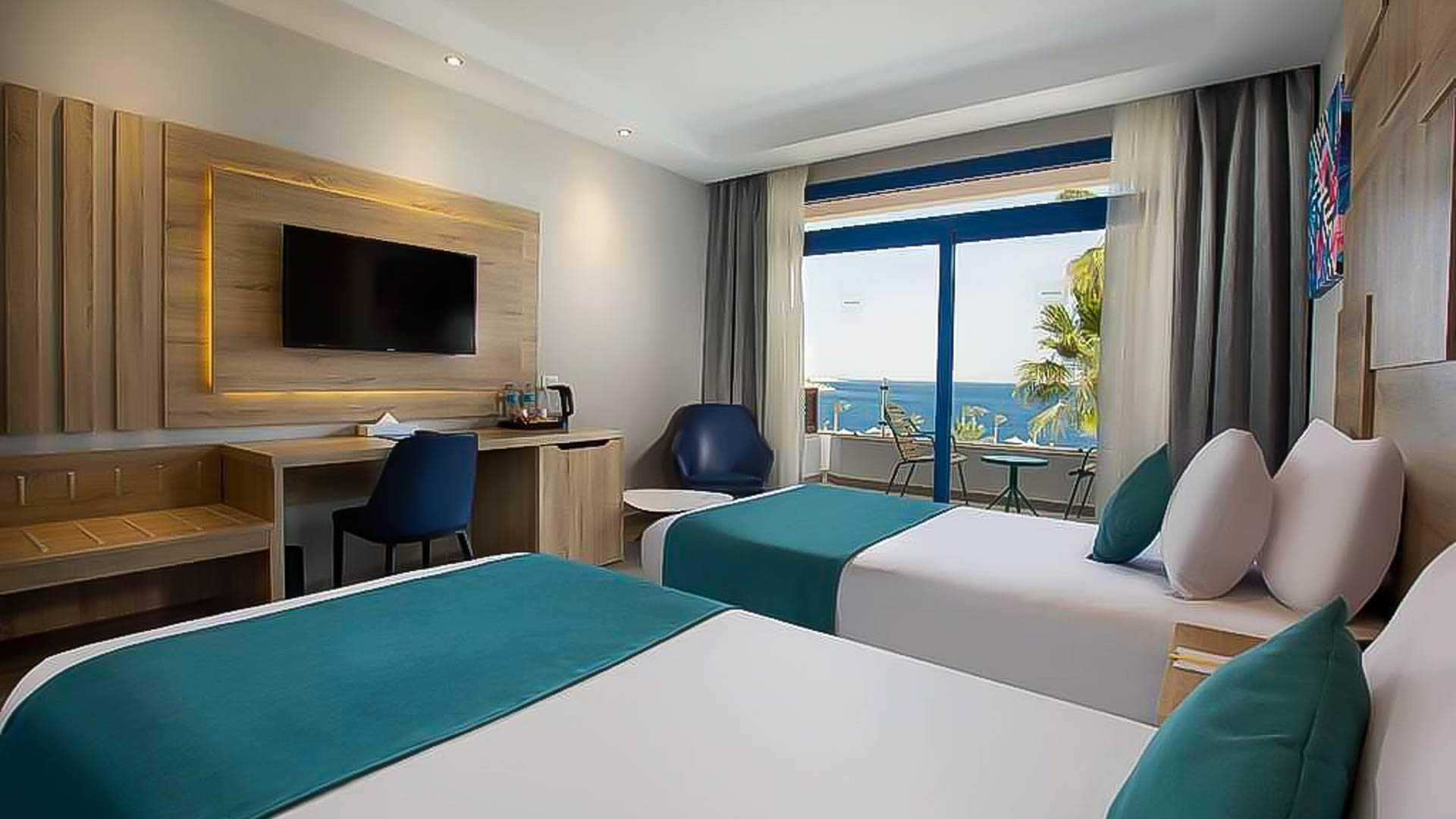 Pyramisa Beach Resort