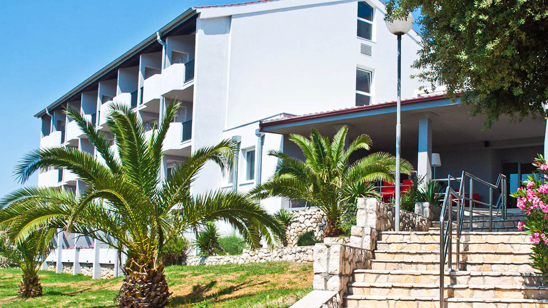 VELI MEL SUNNY HOTEL 