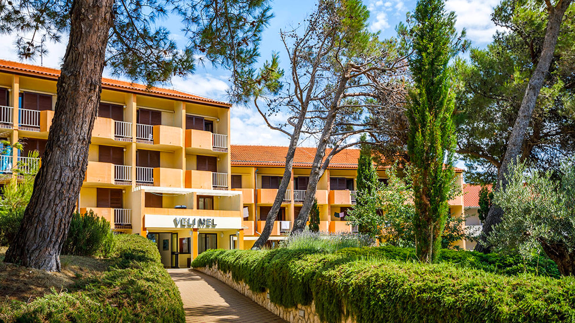 VELI MEL SUNNY HOTEL 