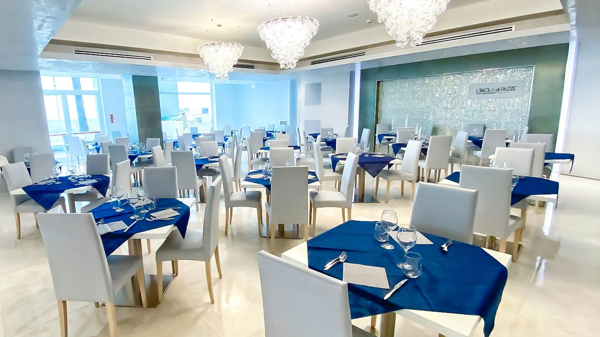 L'Isola di Pazze Hotel Resort