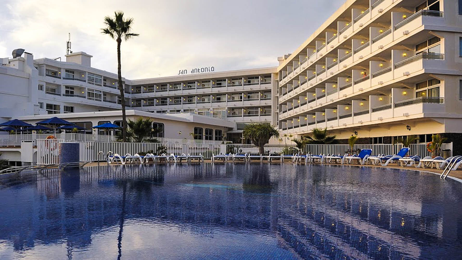 Vik Hotel San Antonio