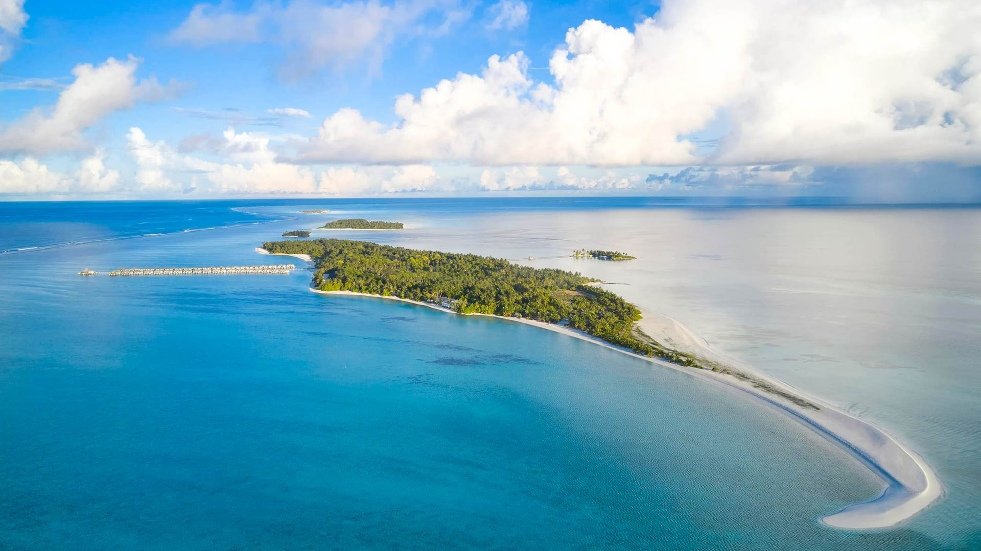 Villa Park Sun Island