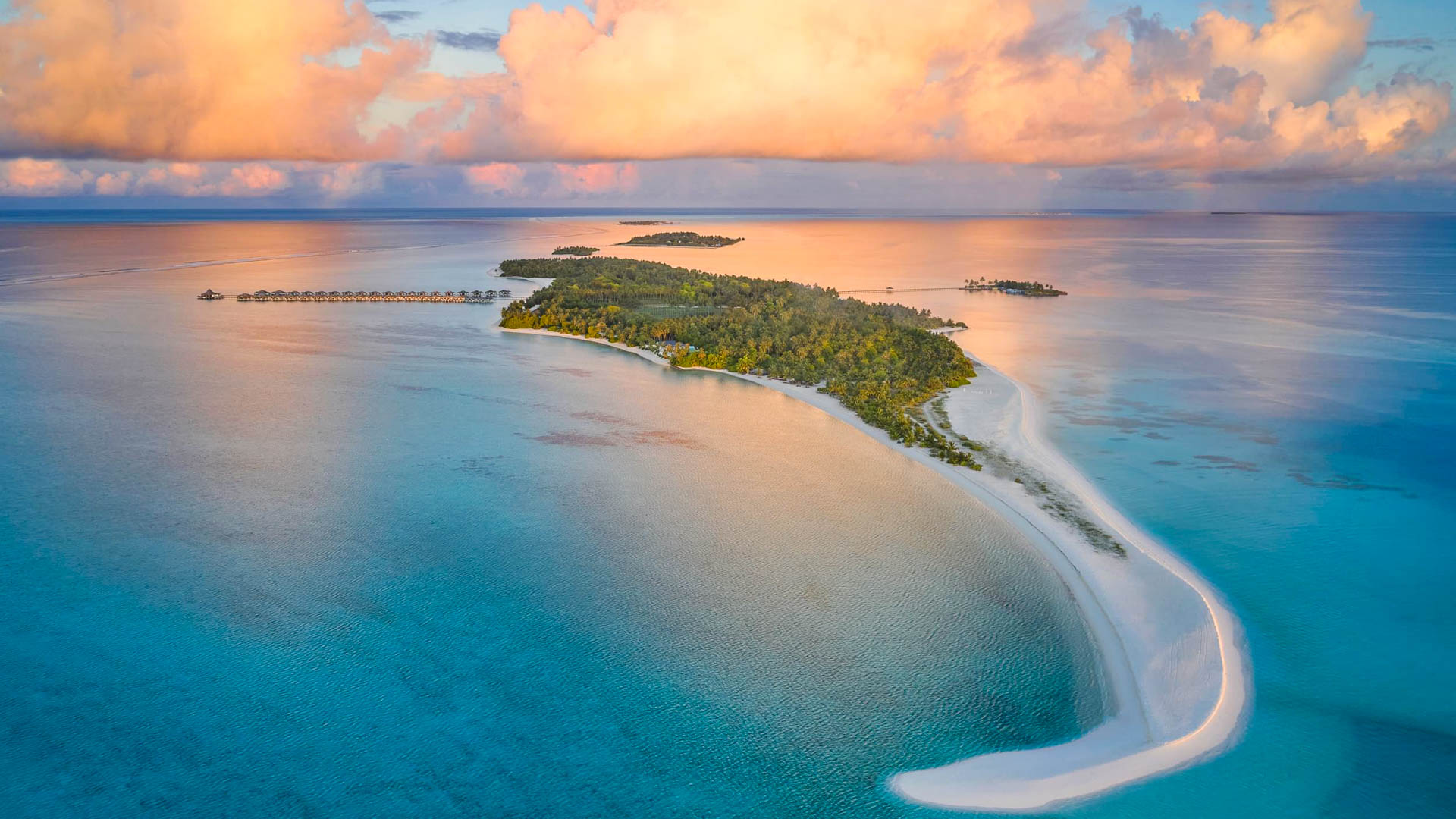 Villa Park Sun Island