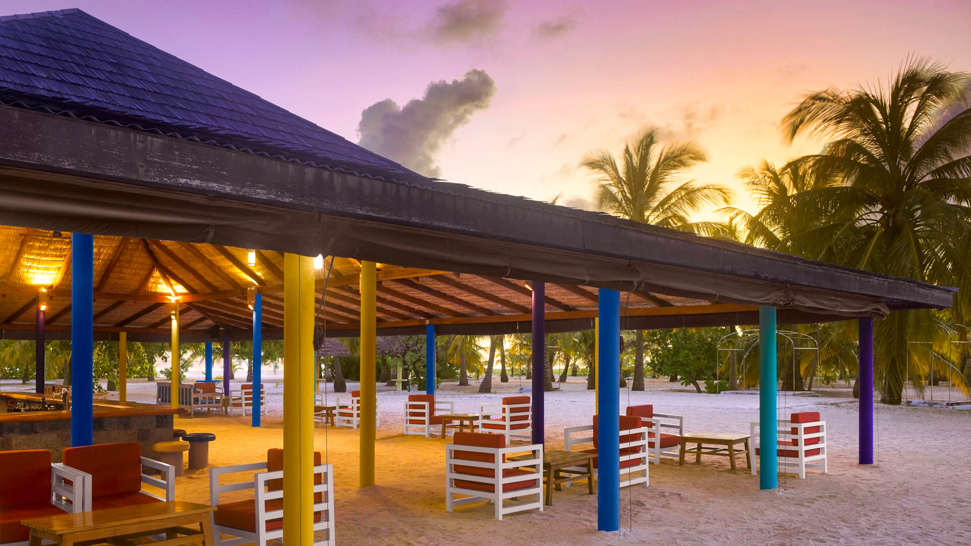 Villa Park Sun Island