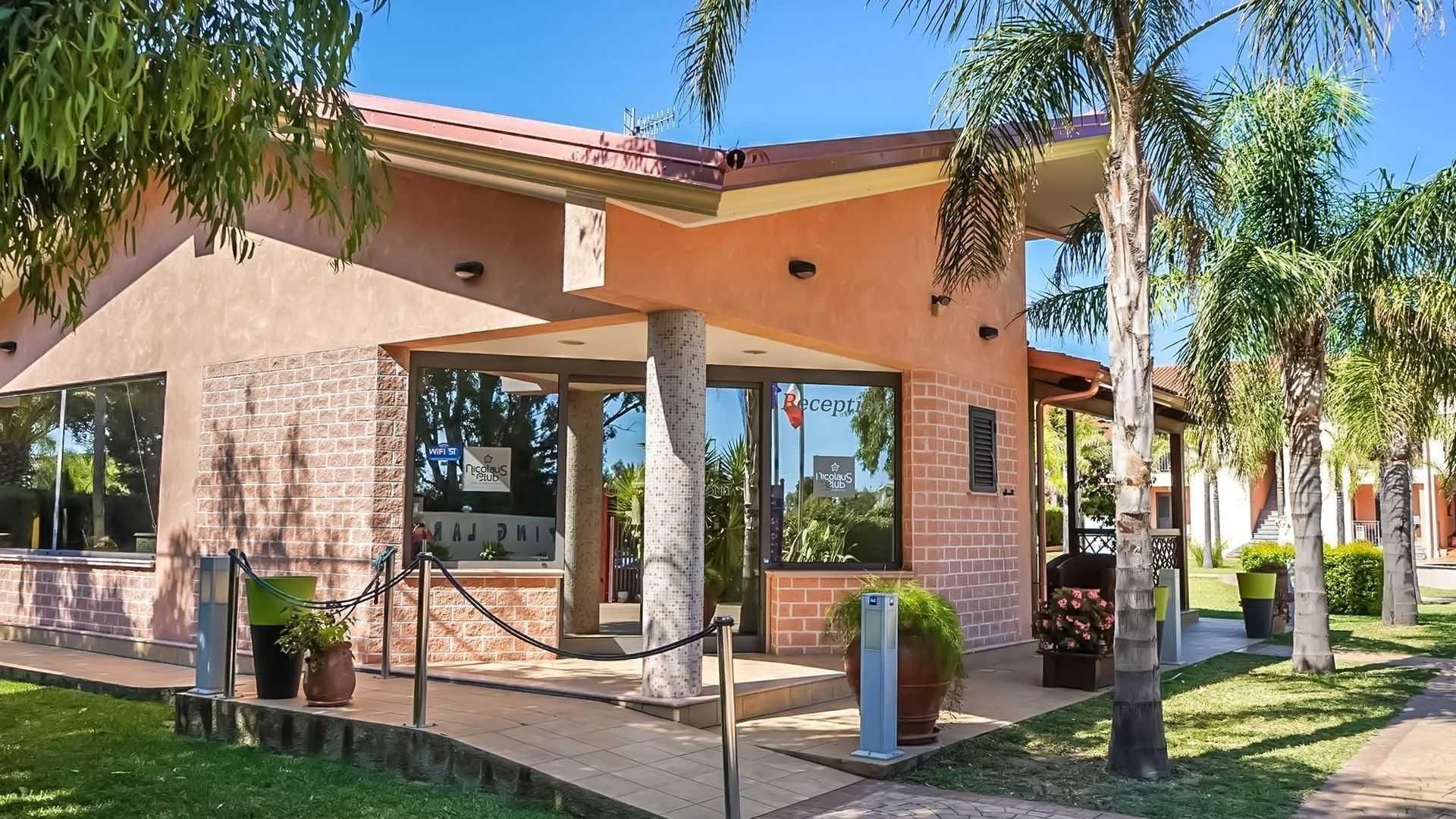 Club Esse Aquilia Beach Village