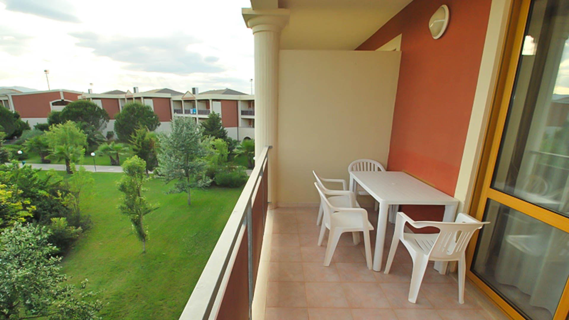 Villaggio Hotel Akiris