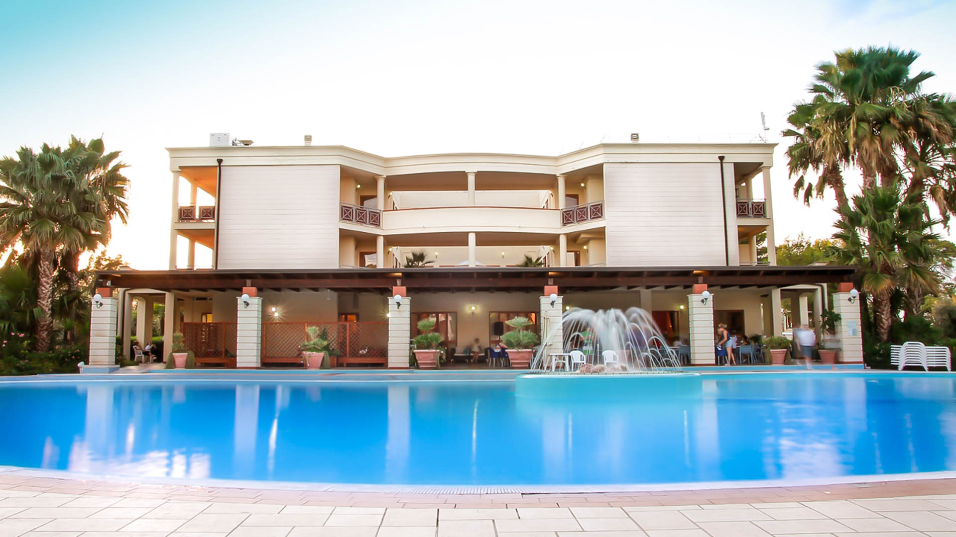 Villaggio Hotel Akiris