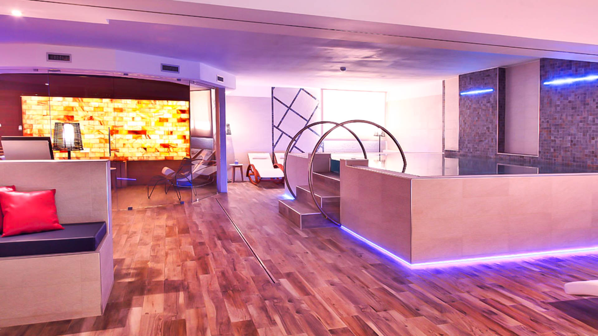 Villaggio Hotel Akiris