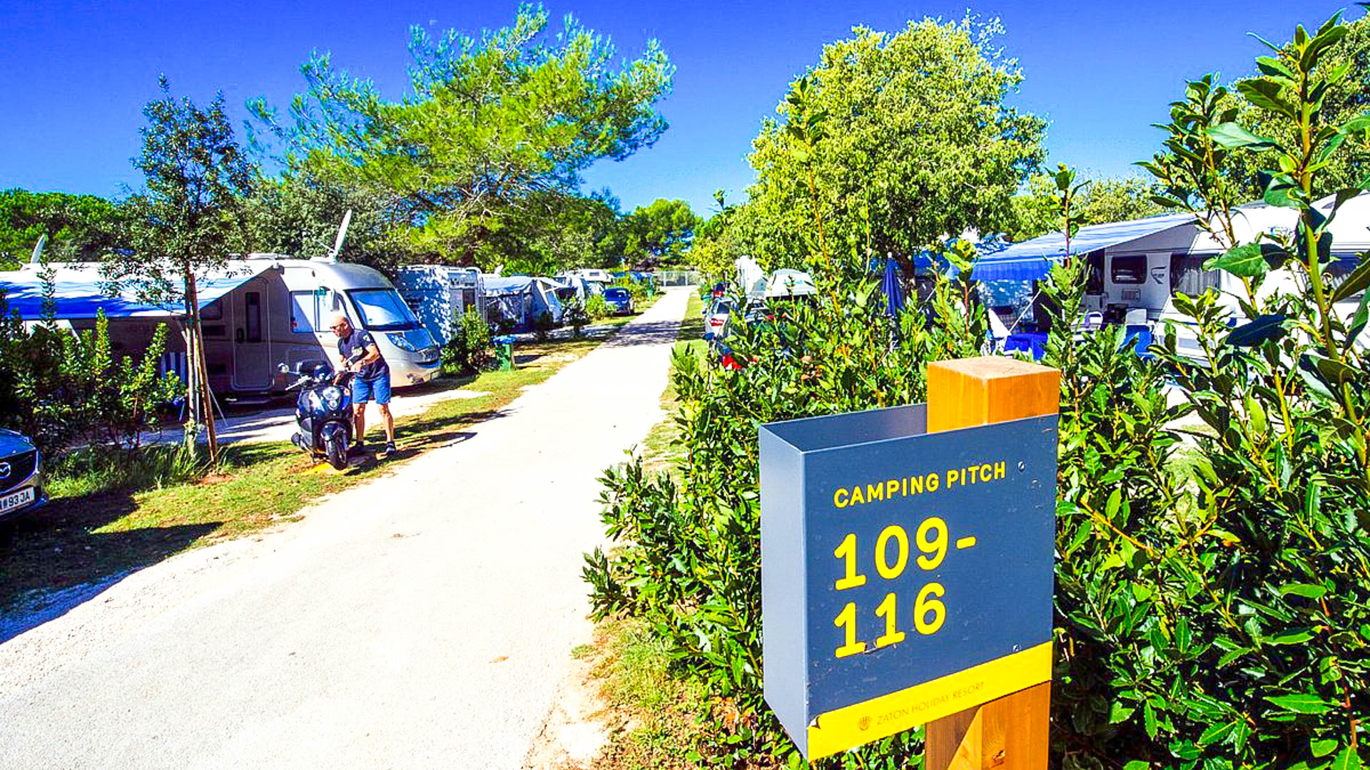 ZATON HOLIDAY RESORT 3*