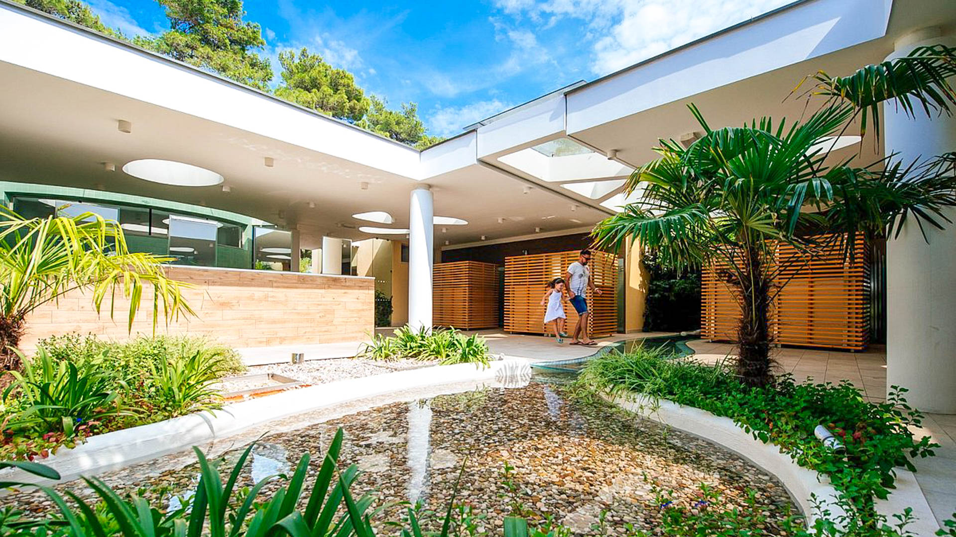 ZATON HOLIDAY RESORT 3*