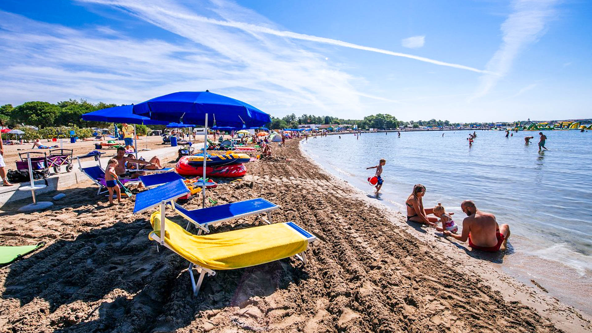 ZATON HOLIDAY RESORT mh