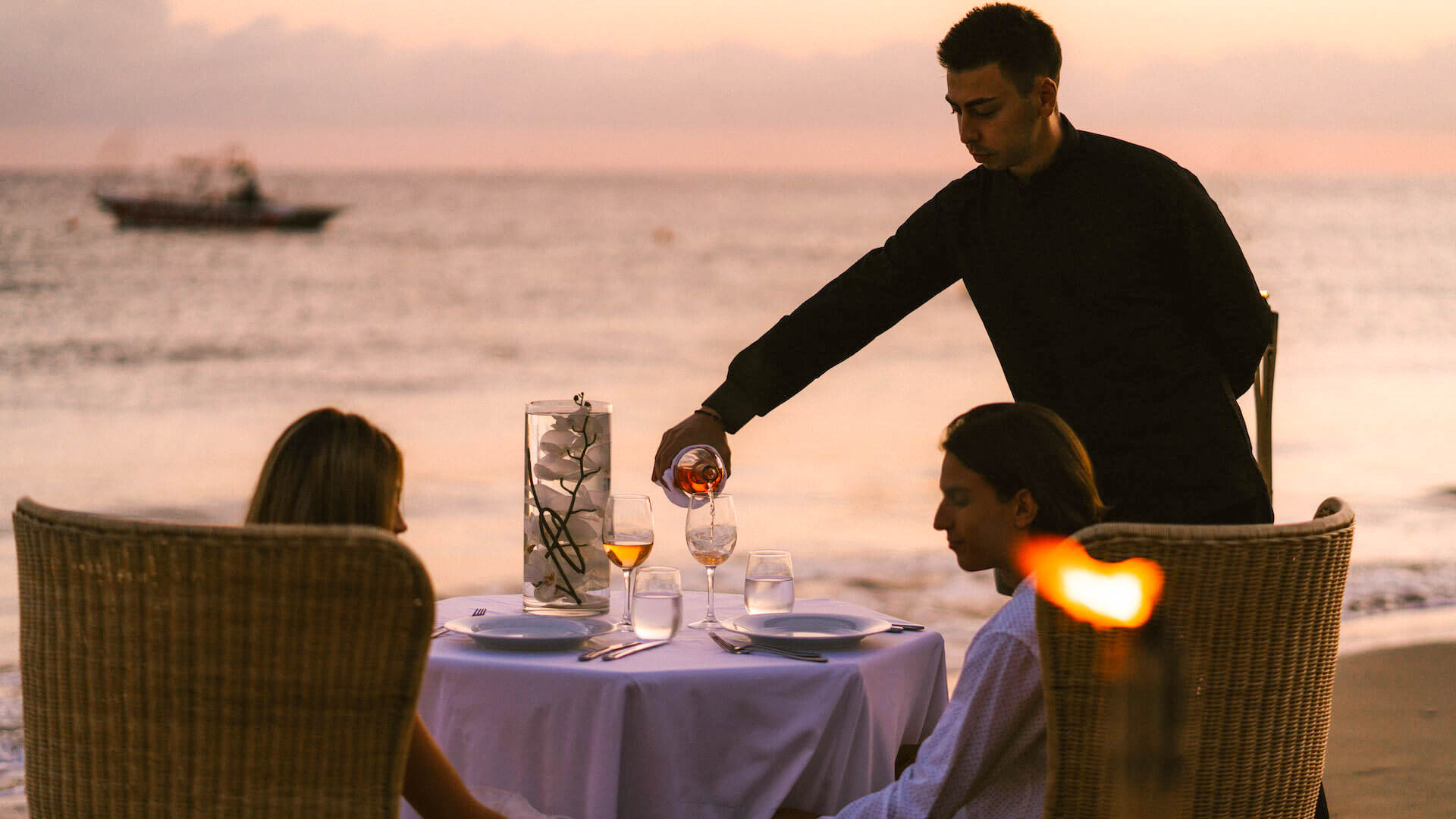 Zephyros Beach Boutique Hotel